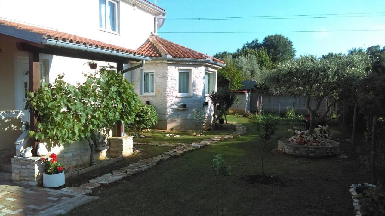 Apartment Zelena Oaza Sisan 75 M2 - 2 Bedrooms Dış mekan fotoğraf