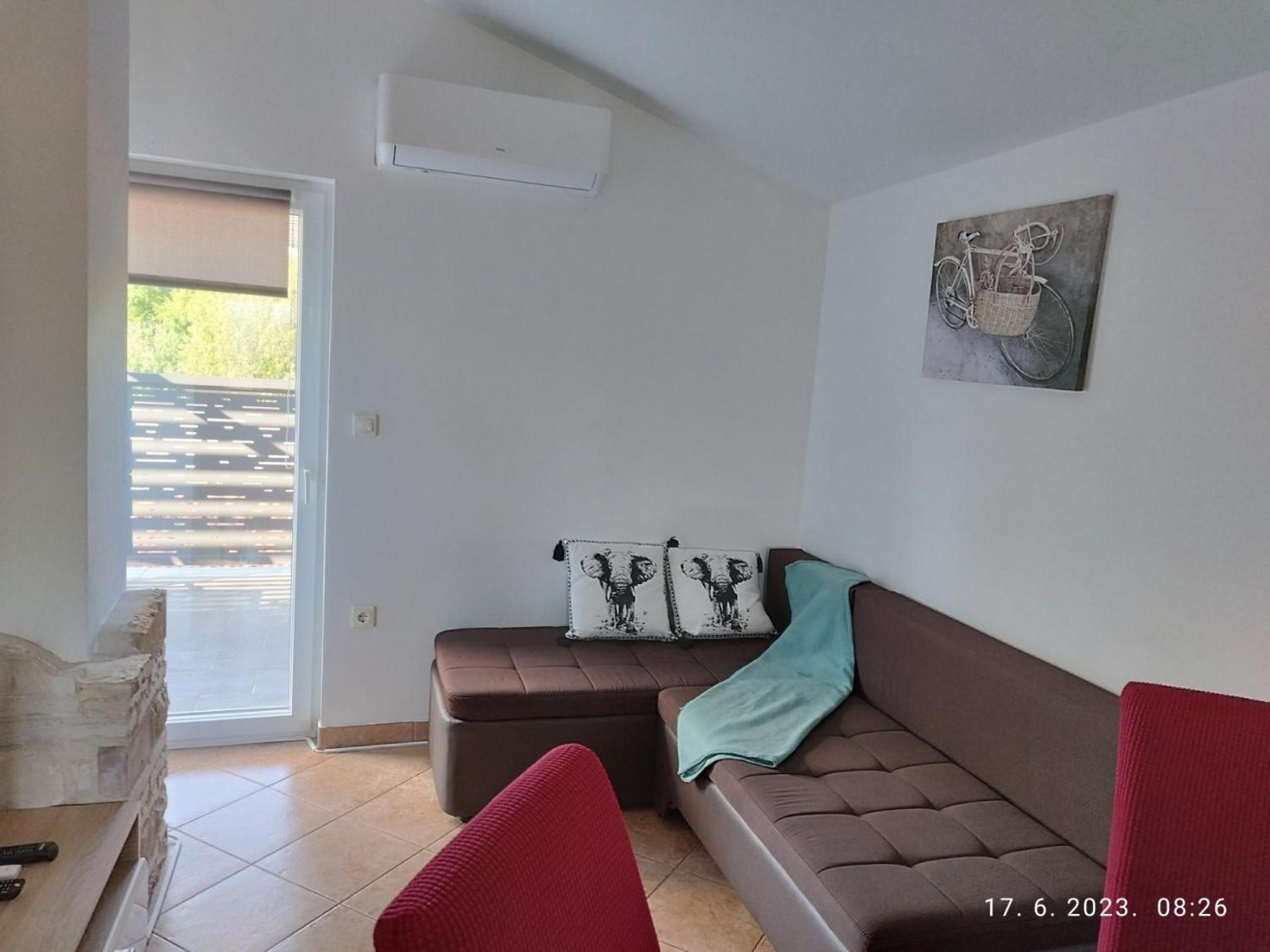 Apartment Zelena Oaza Sisan 75 M2 - 2 Bedrooms Dış mekan fotoğraf